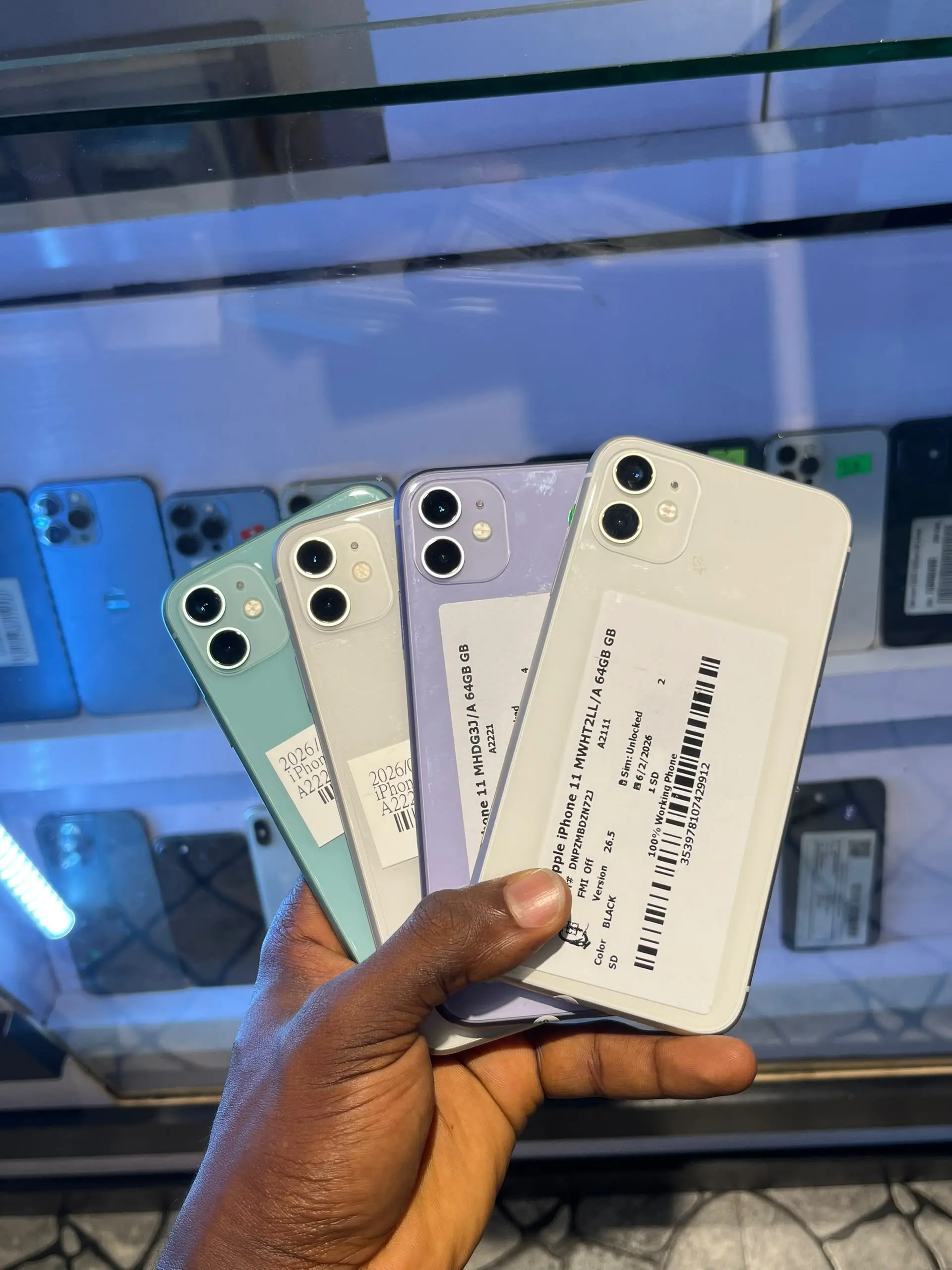 Mint UK  used iPhone 11